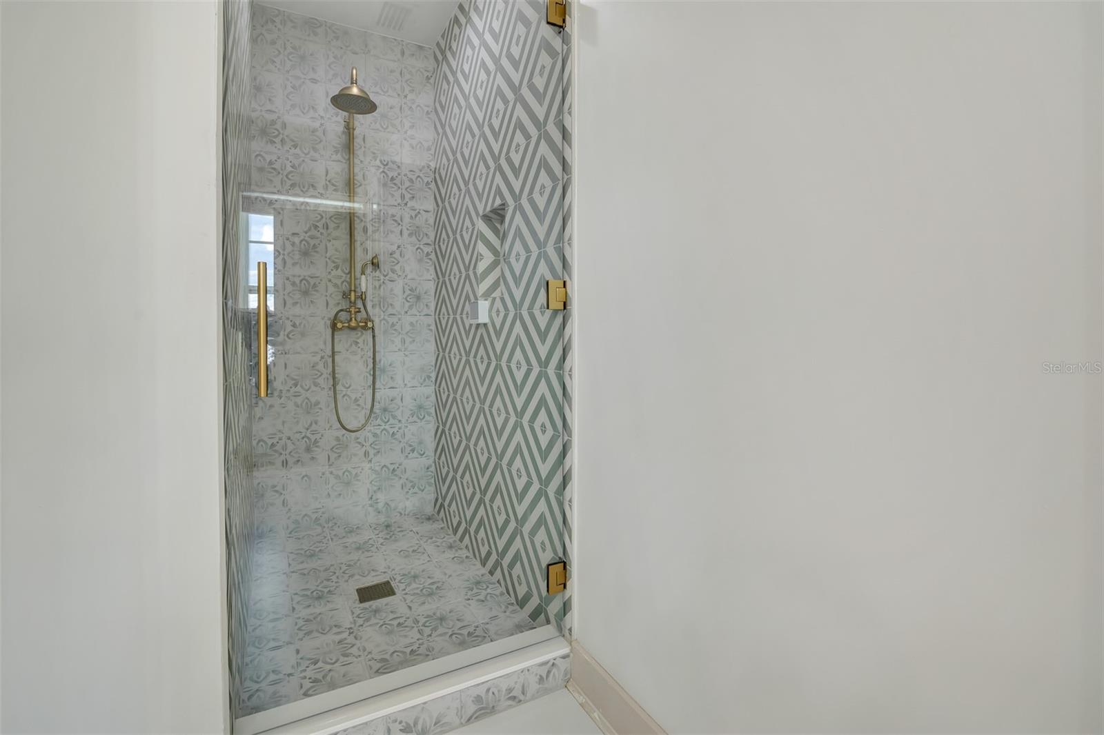 ASHLIN PARK PH 2 - Residential