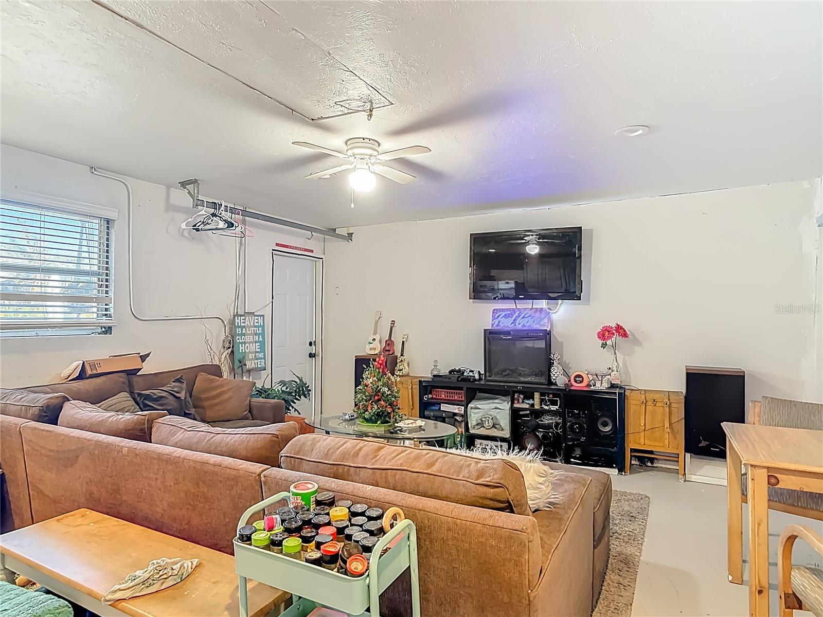 SEABREEZE PARK - Residential