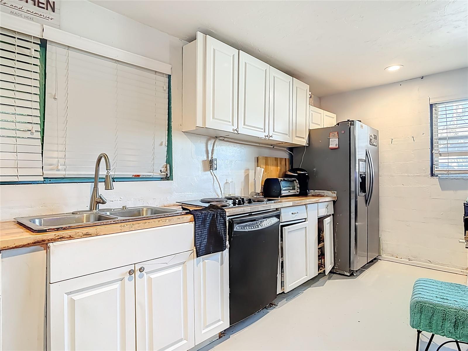 SEABREEZE PARK - Residential