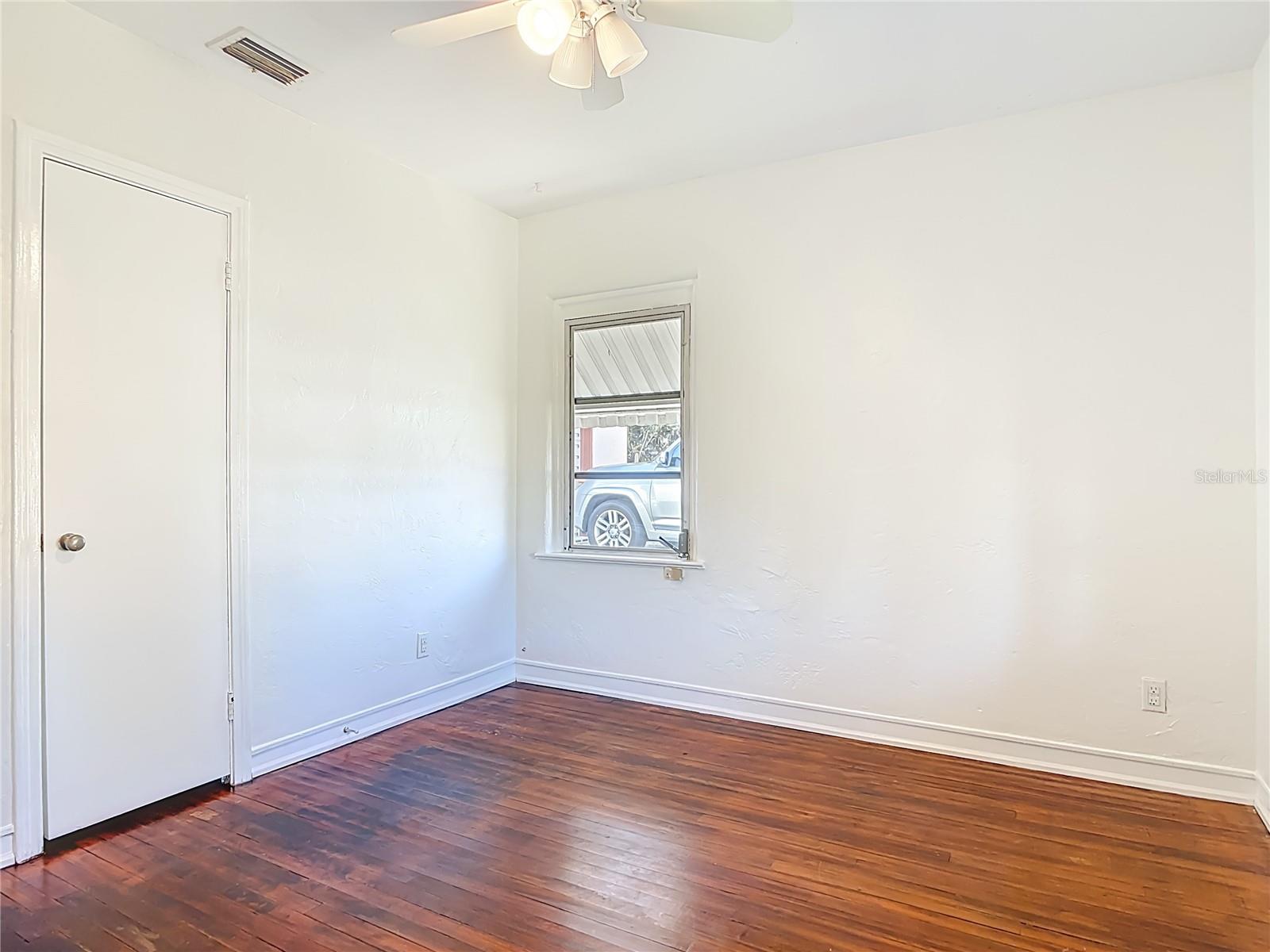 SEABREEZE PARK - Residential