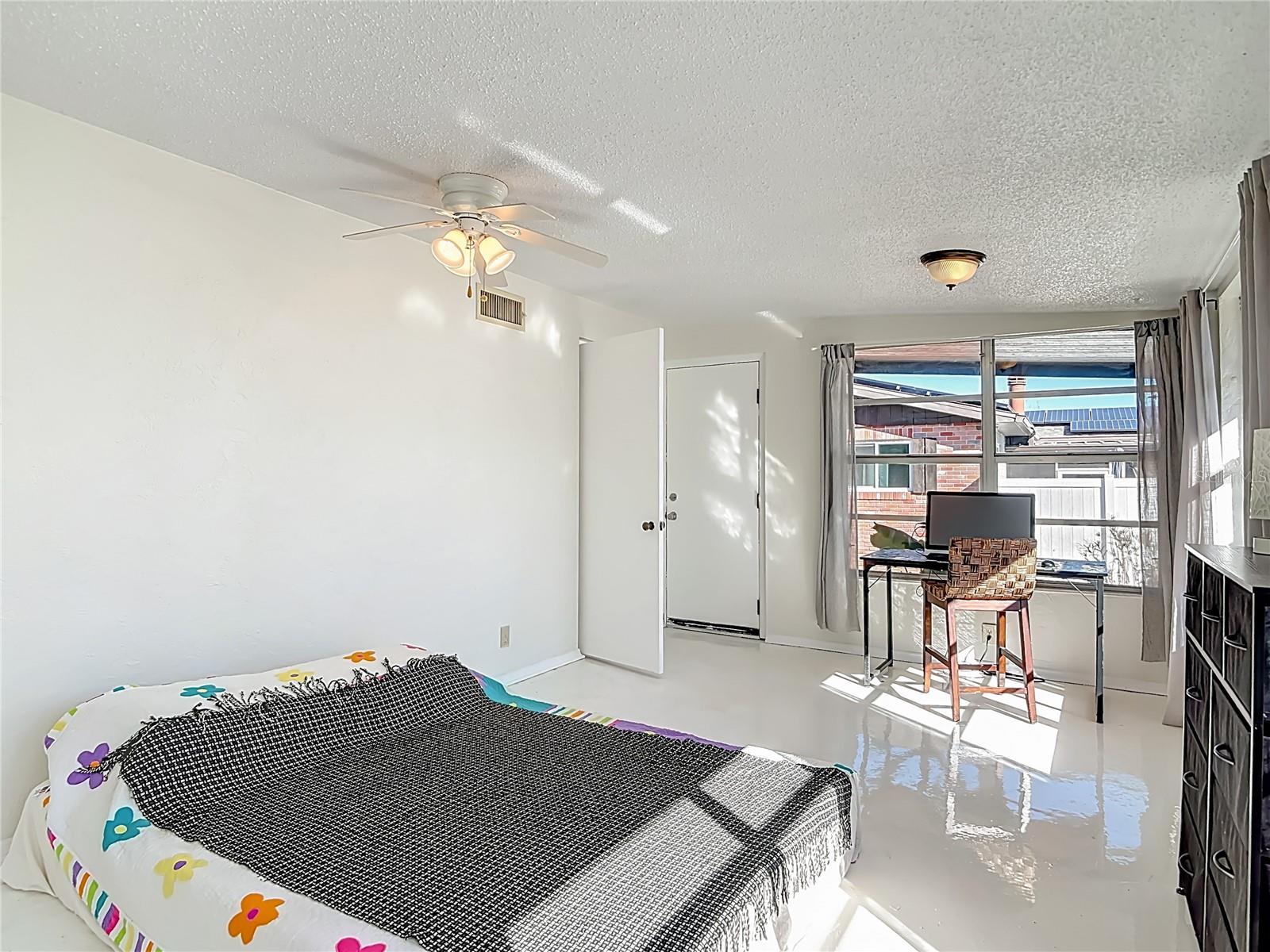 SEABREEZE PARK - Residential