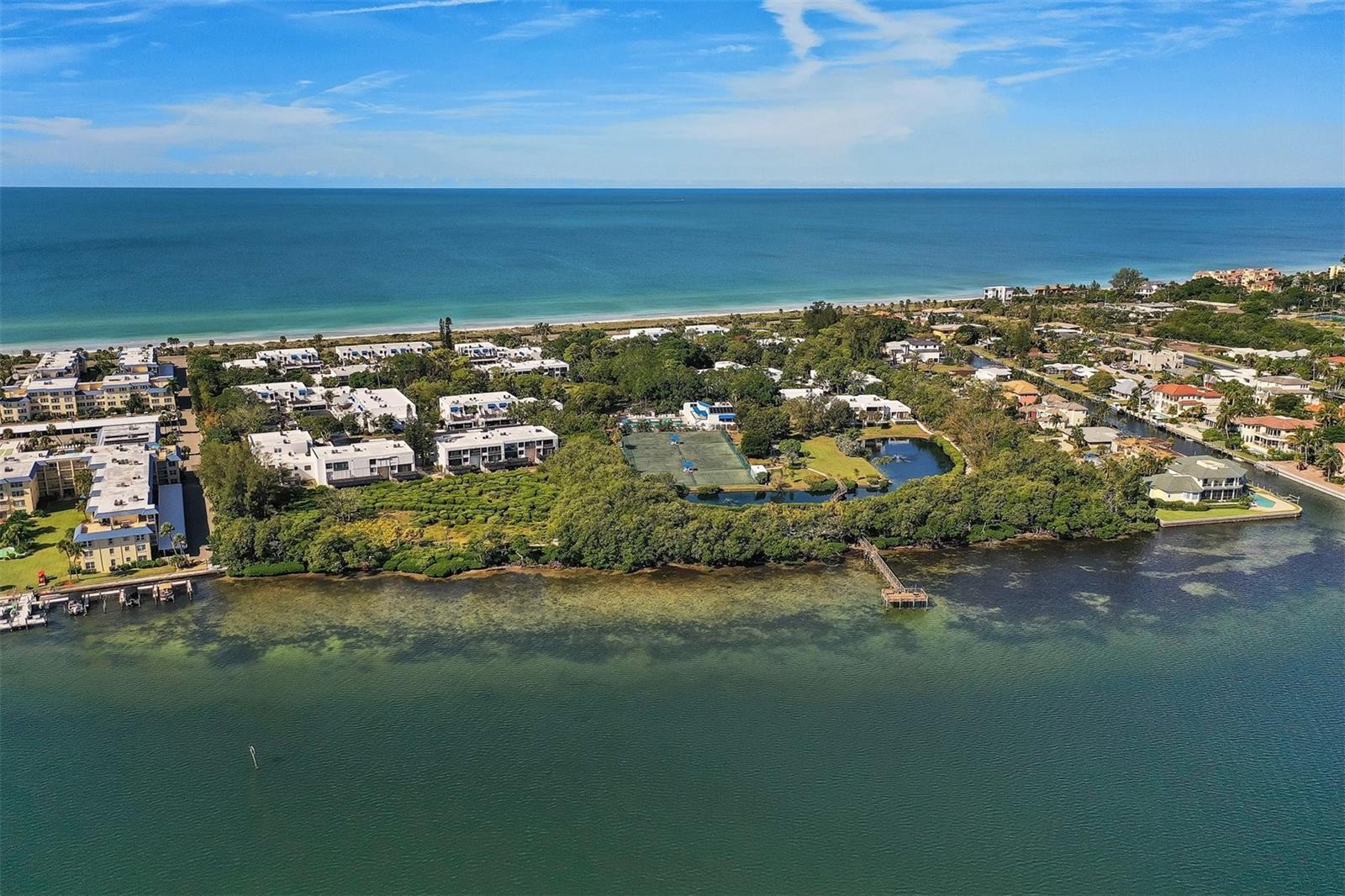 BAYPORT BEACH & TENNIS CLUB - Residential