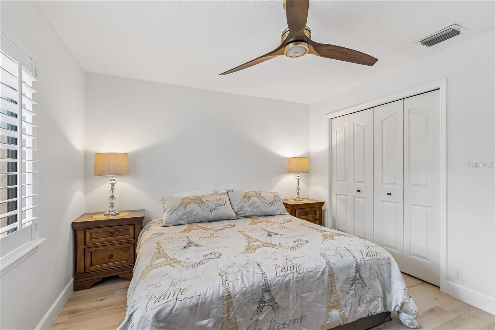 ARLINGTON OAKS SUB - Residential