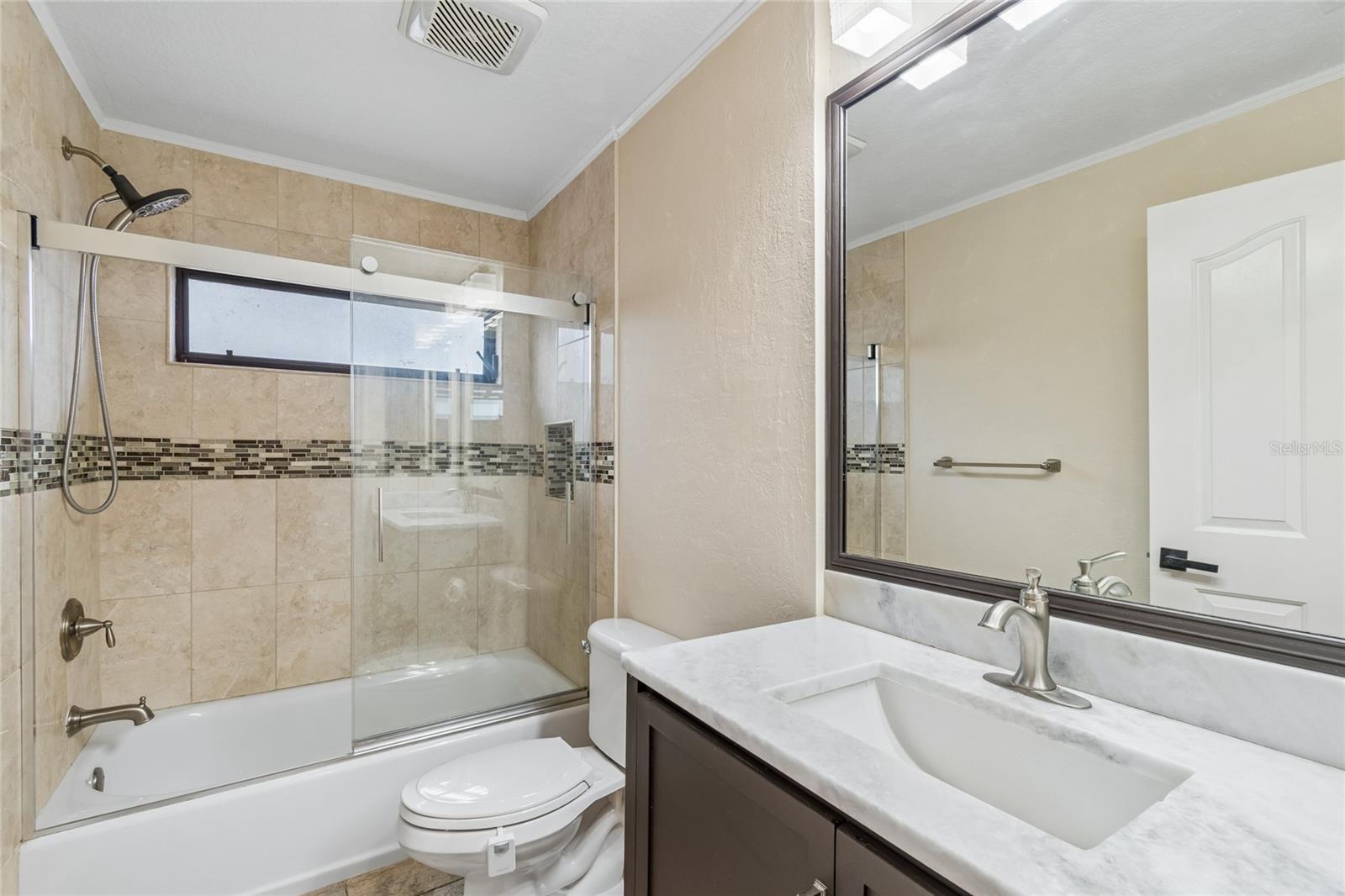 ARLINGTON OAKS SUB - Residential
