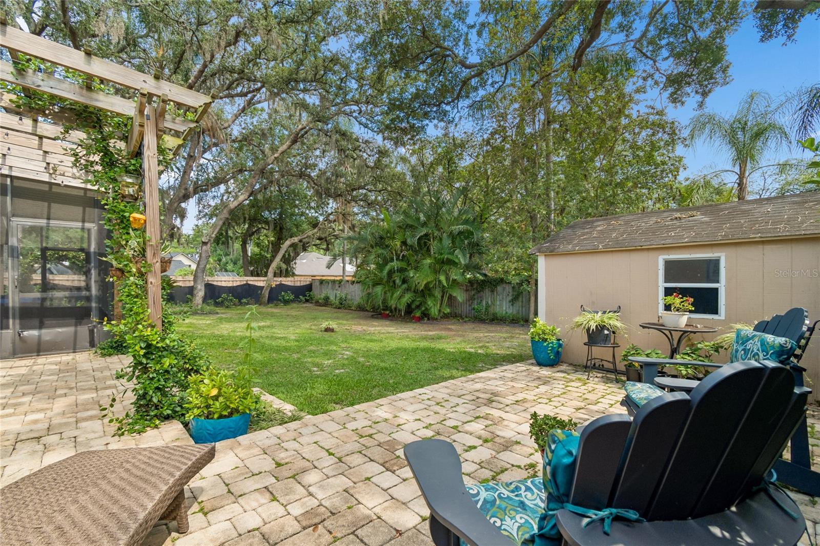 ARLINGTON OAKS SUB - Residential