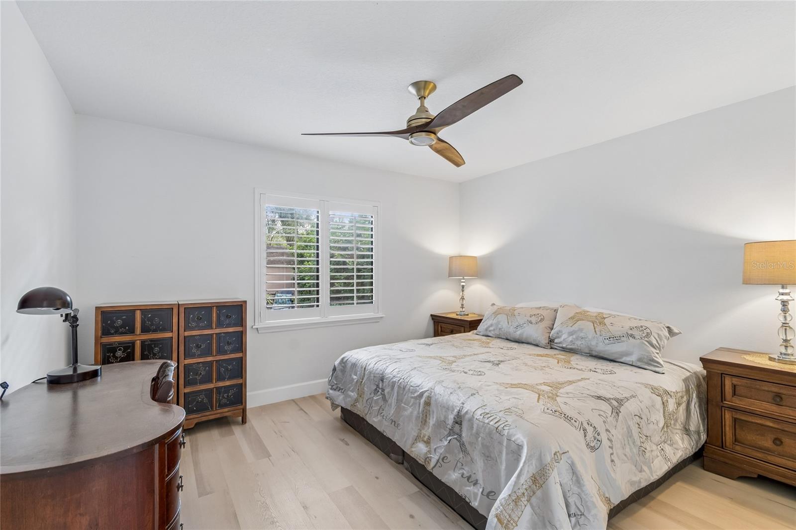 ARLINGTON OAKS SUB - Residential