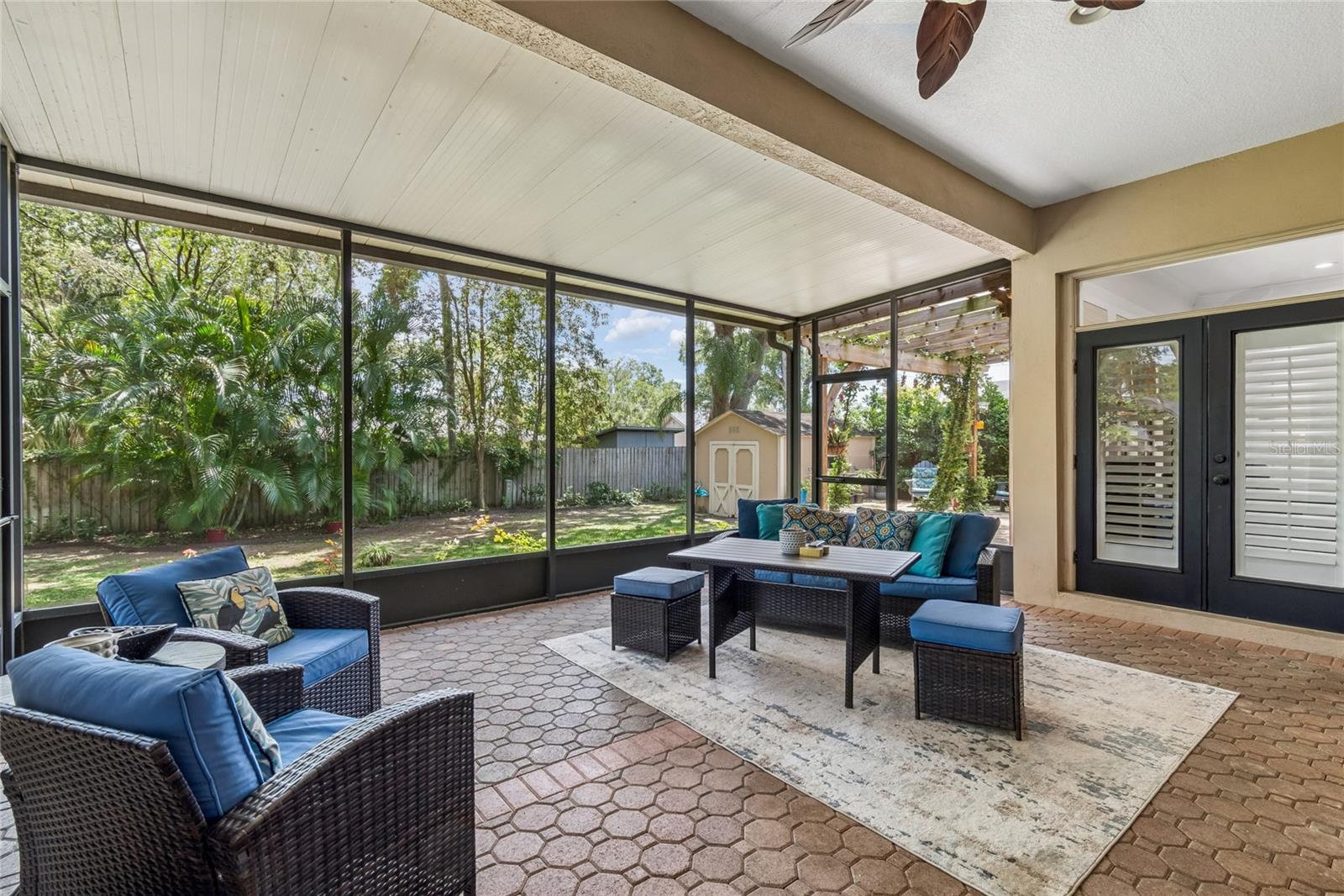 ARLINGTON OAKS SUB - Residential