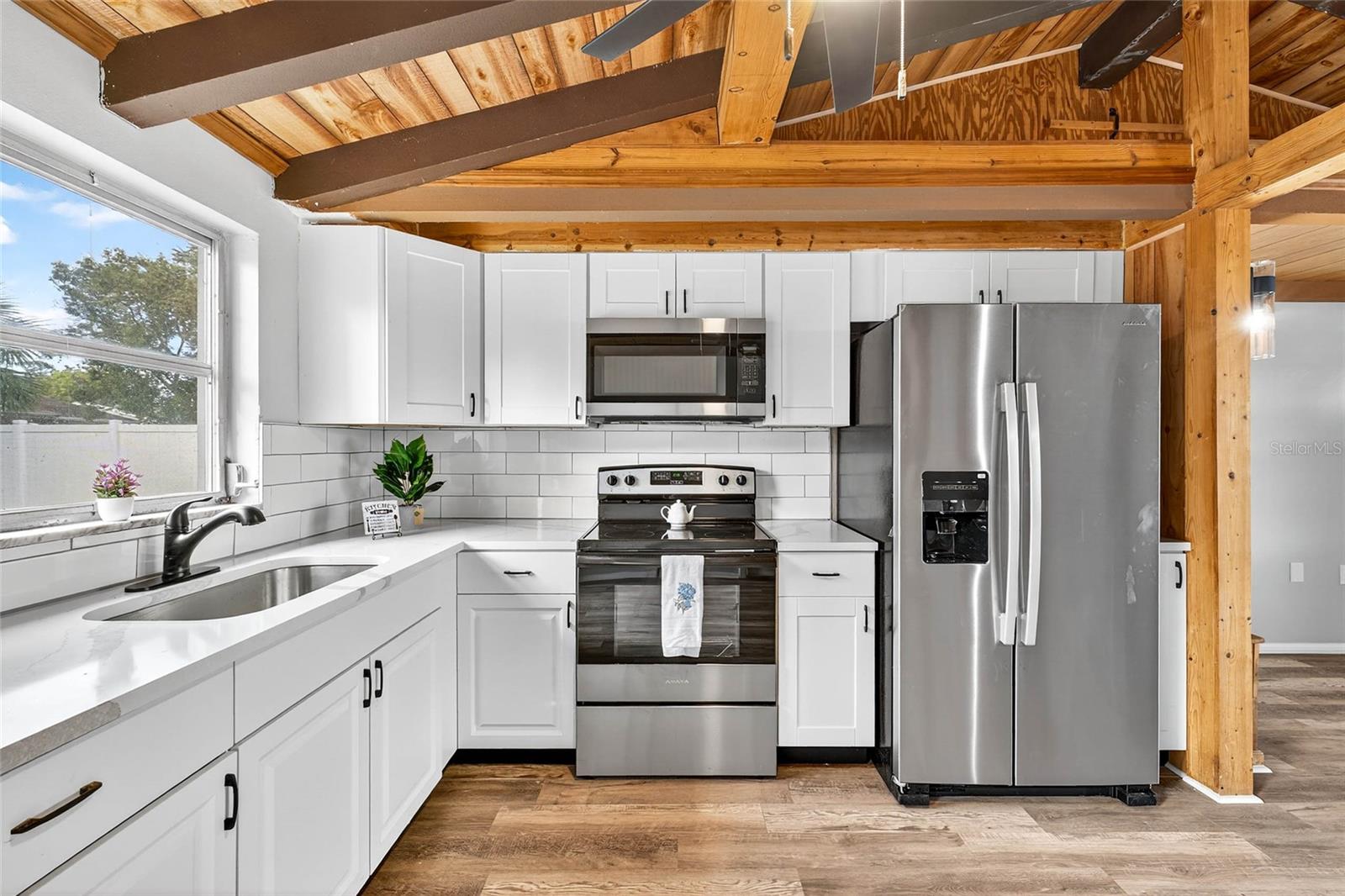 HOLIDAY LAKE ESTATES - Residential