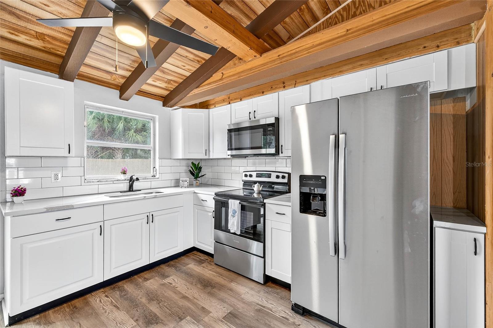 HOLIDAY LAKE ESTATES - Residential