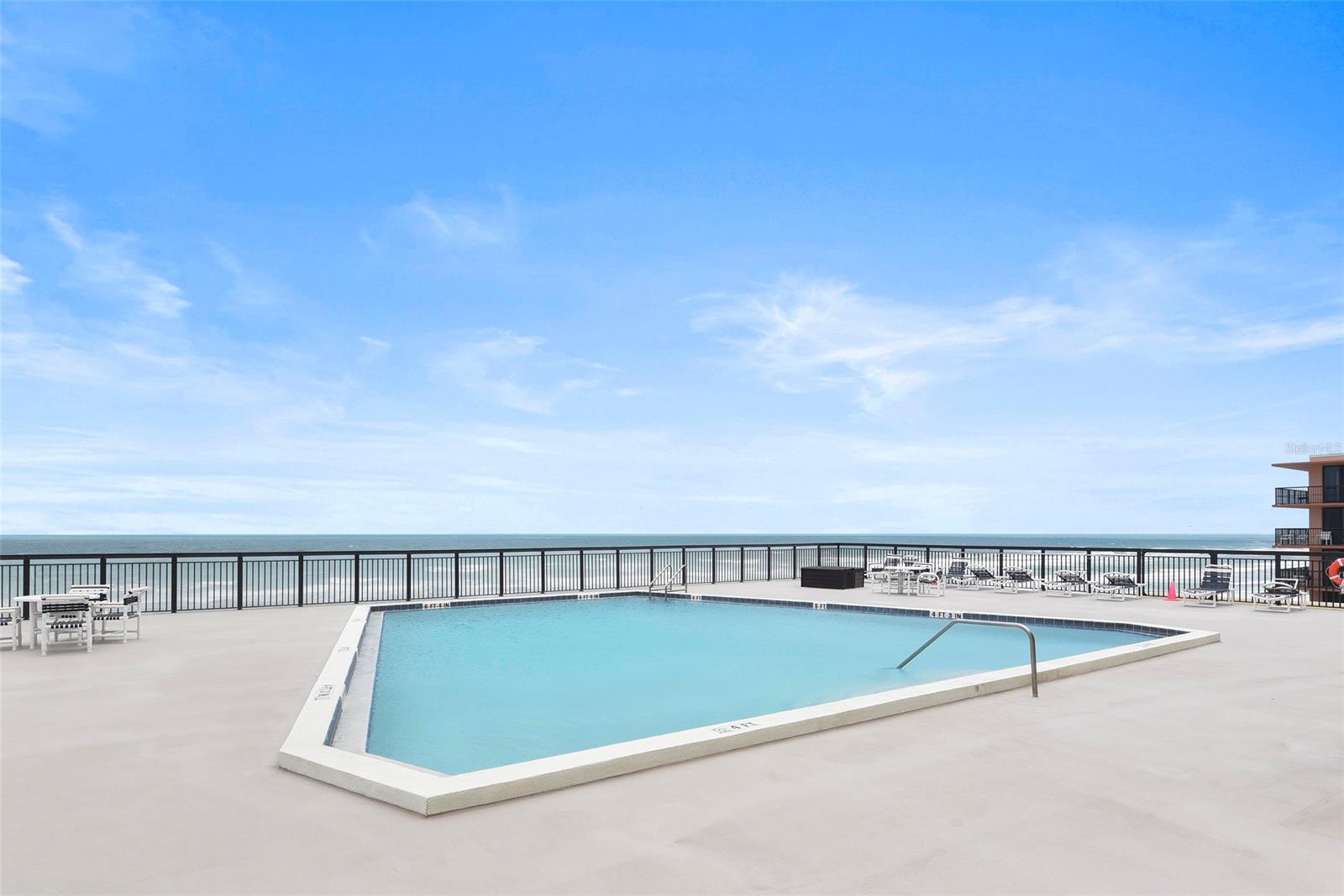 Moontide Condo - Residential