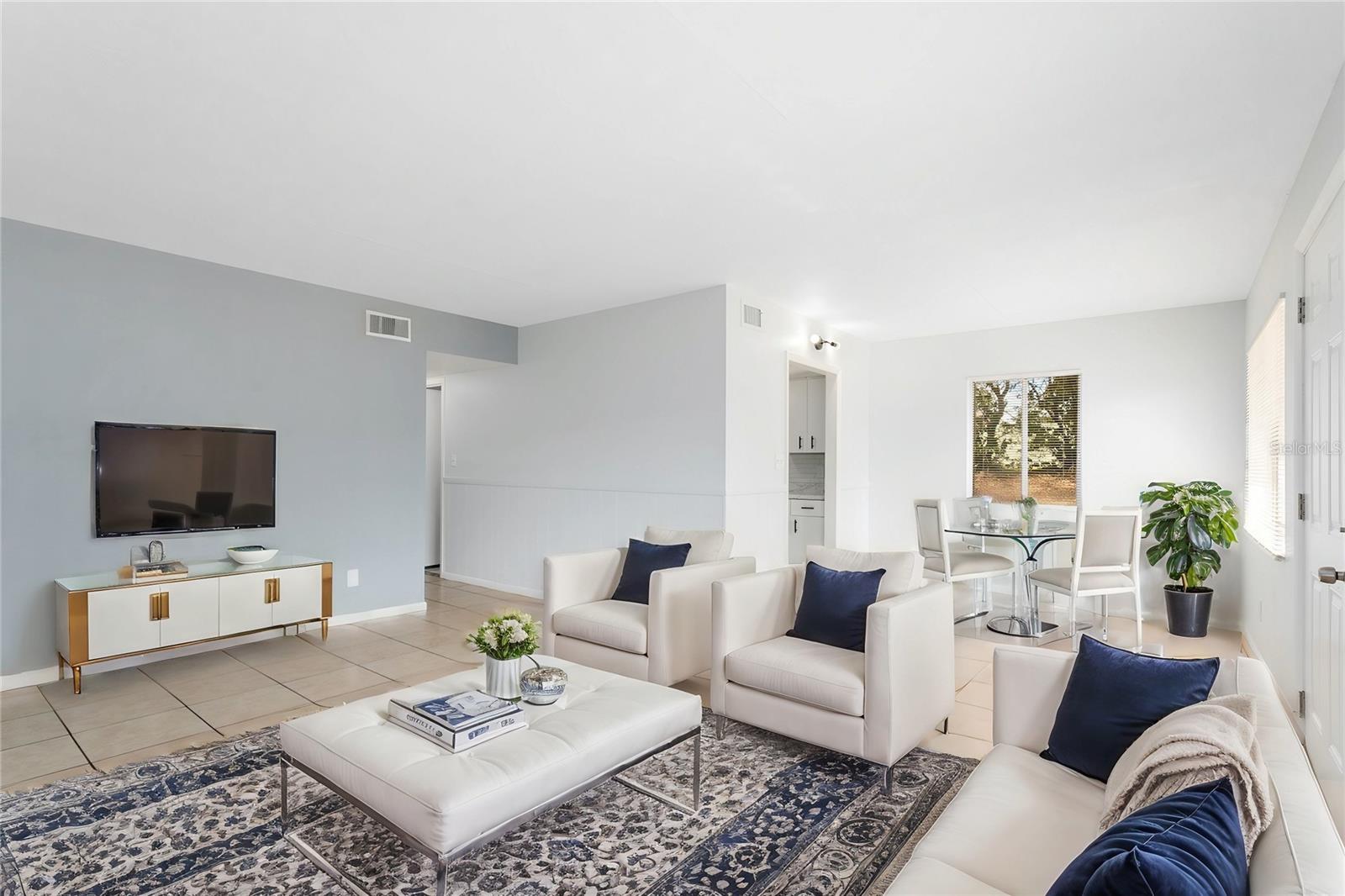 BLOUNT & WHITLEDGE SUB - Residential Lease