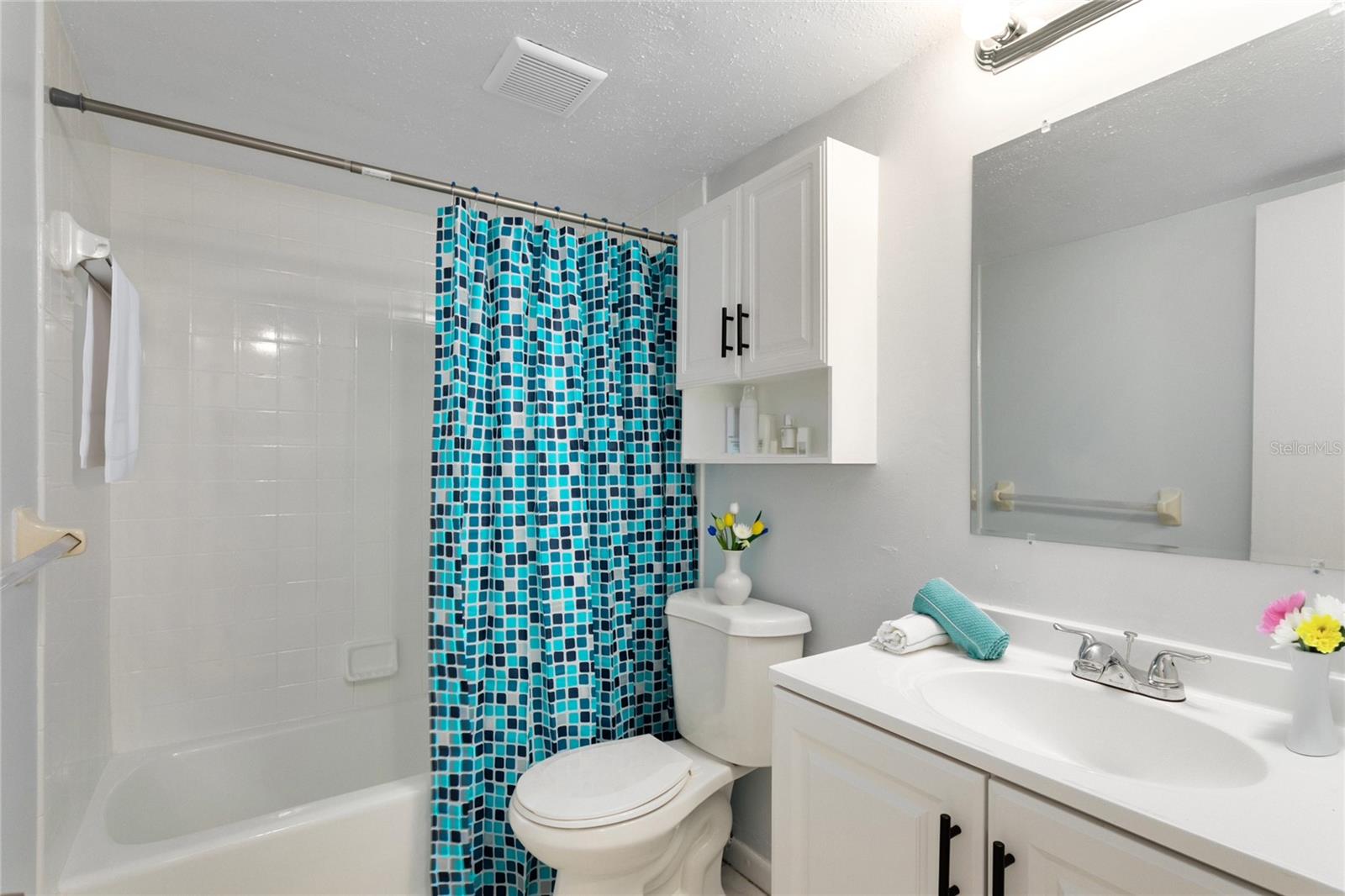 BLOUNT & WHITLEDGE SUB - Residential Lease