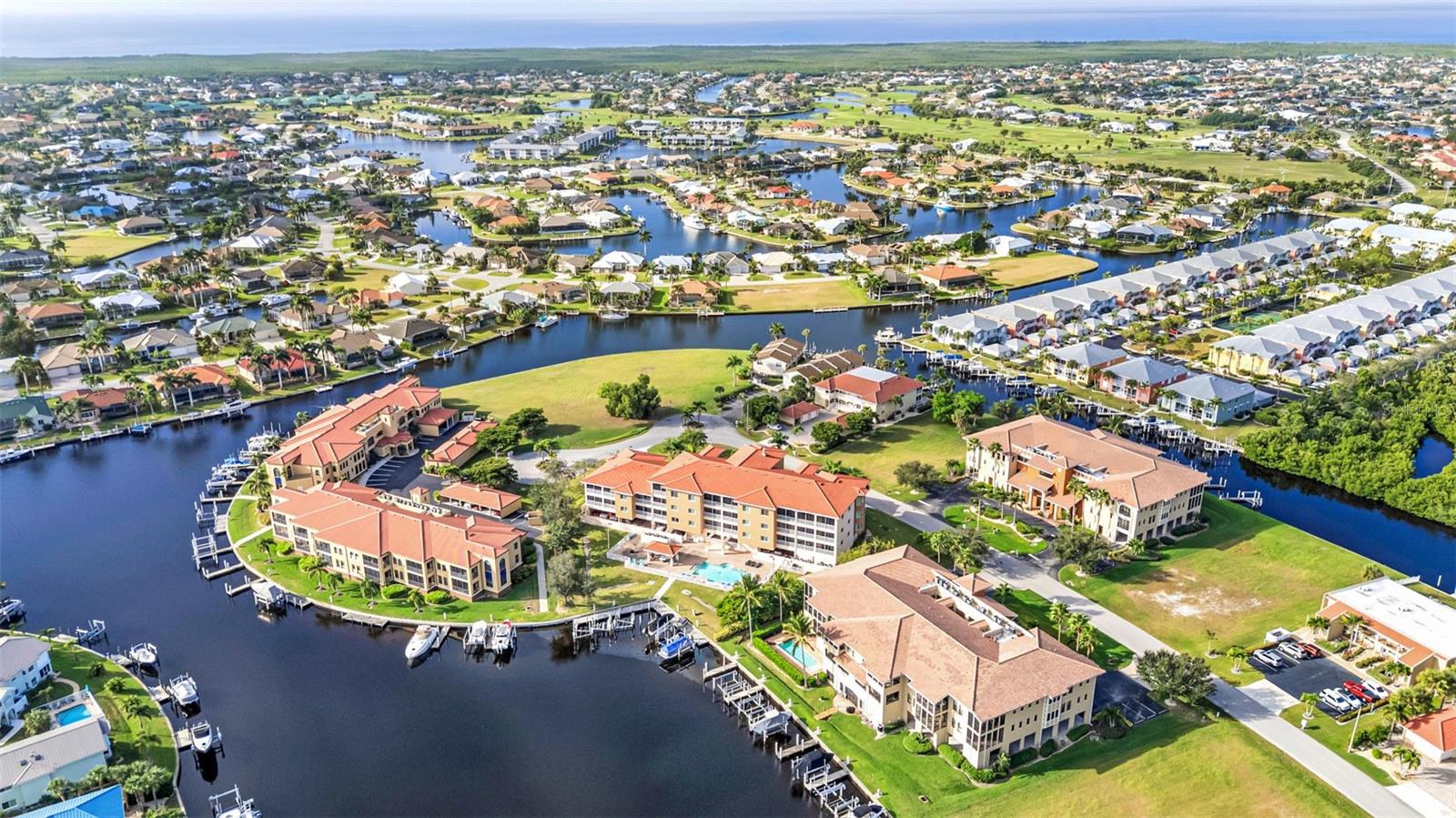 LA ROMANA CONDO - Residential