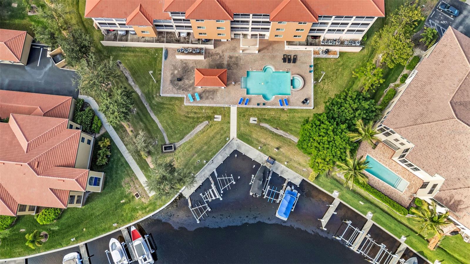 LA ROMANA CONDO - Residential