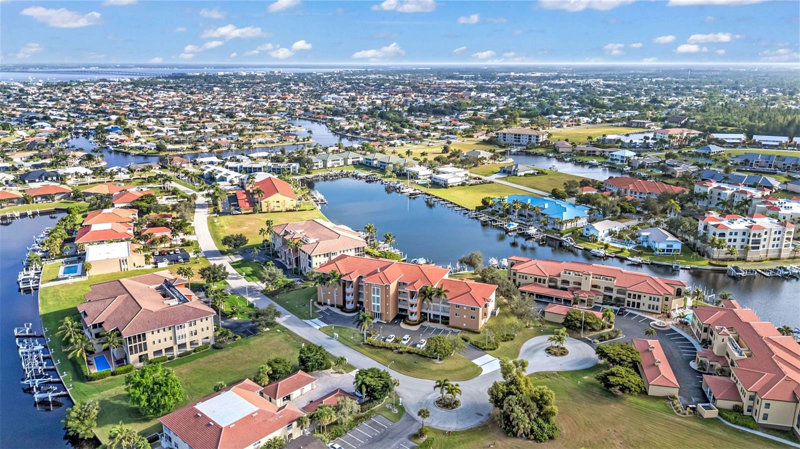 LA ROMANA CONDO - Residential