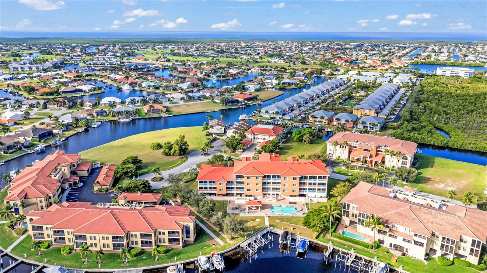 LA ROMANA CONDO - Residential