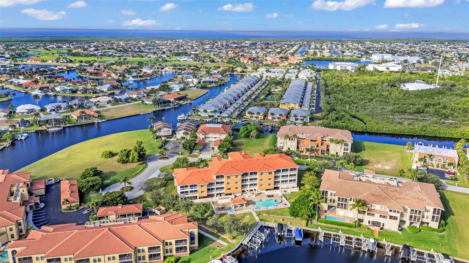 LA ROMANA CONDO - Residential