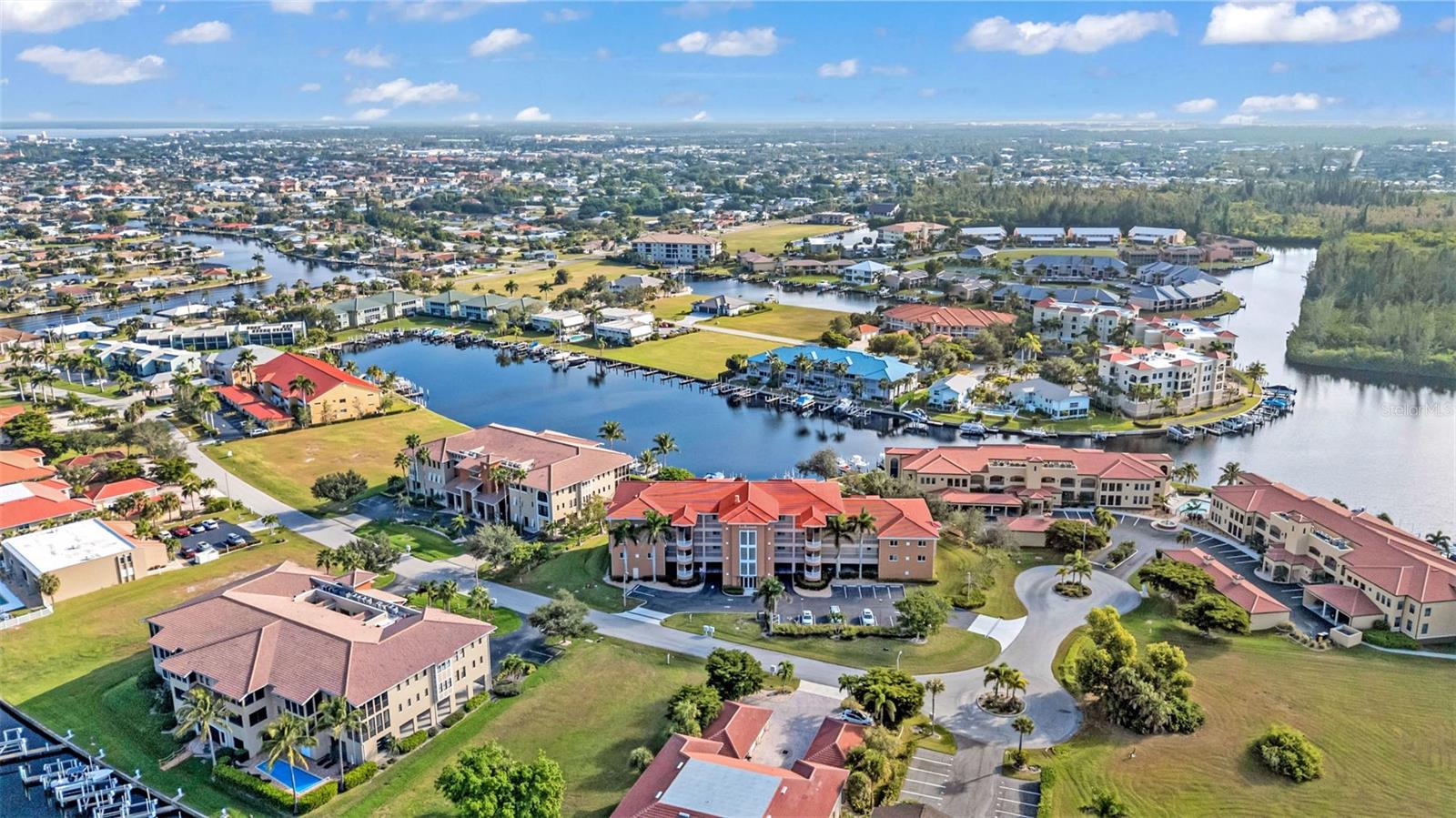 LA ROMANA CONDO - Residential