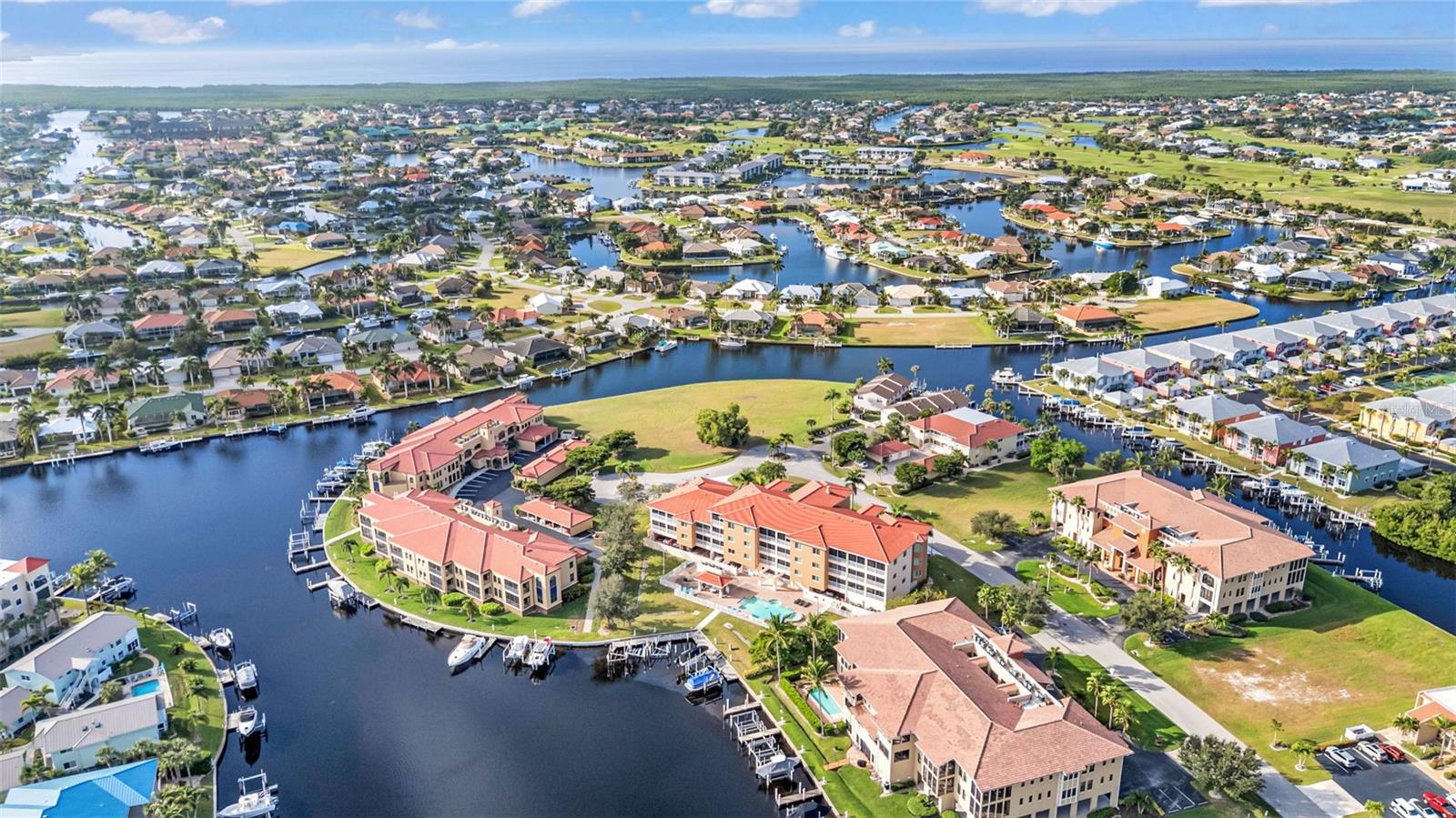 LA ROMANA CONDO - Residential