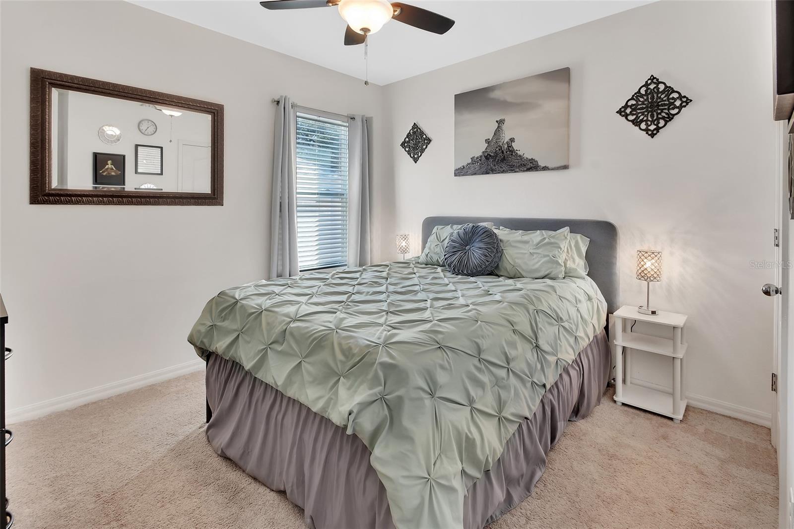 PARKMORE MANOR - Residential