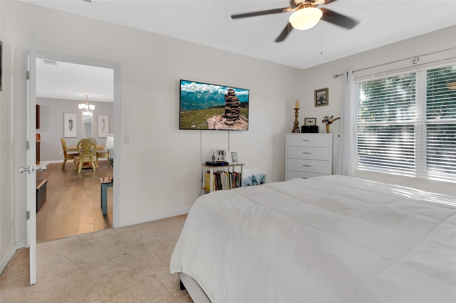 PARKMORE MANOR - Residential