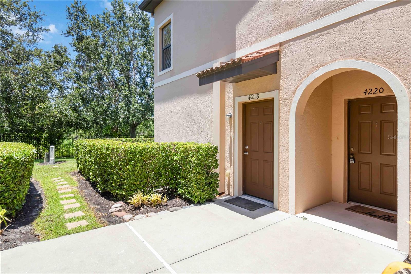 4220 VIA PIEDRA CIRCLE 4-101