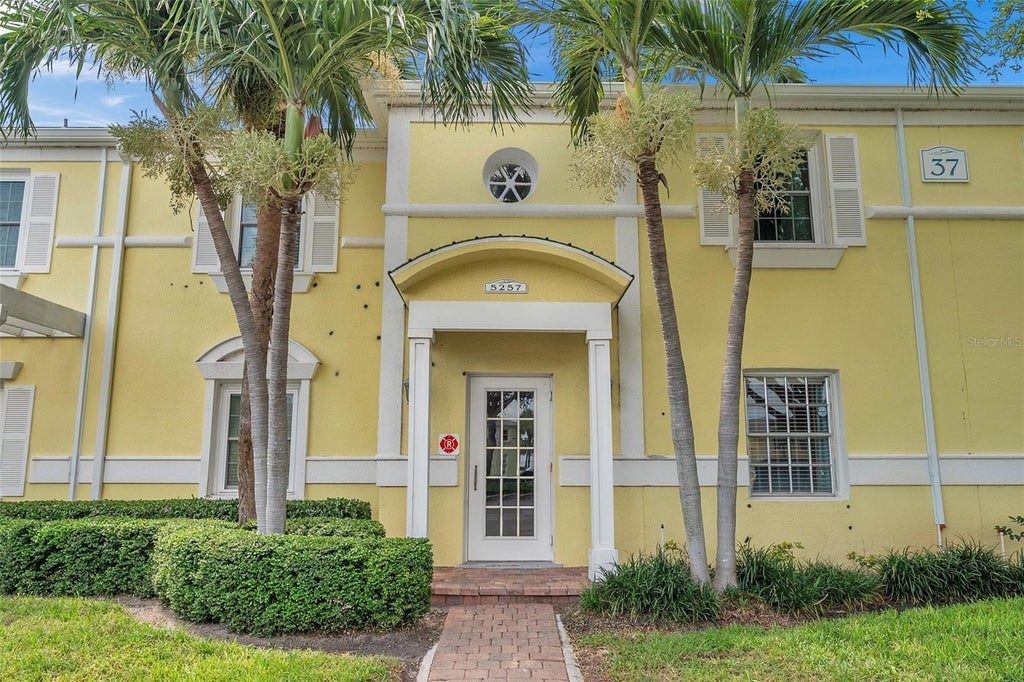 Photo of 5257 Beach Drive SE #D, St Petersburg, FL 33705 (MLS # TB8543447)