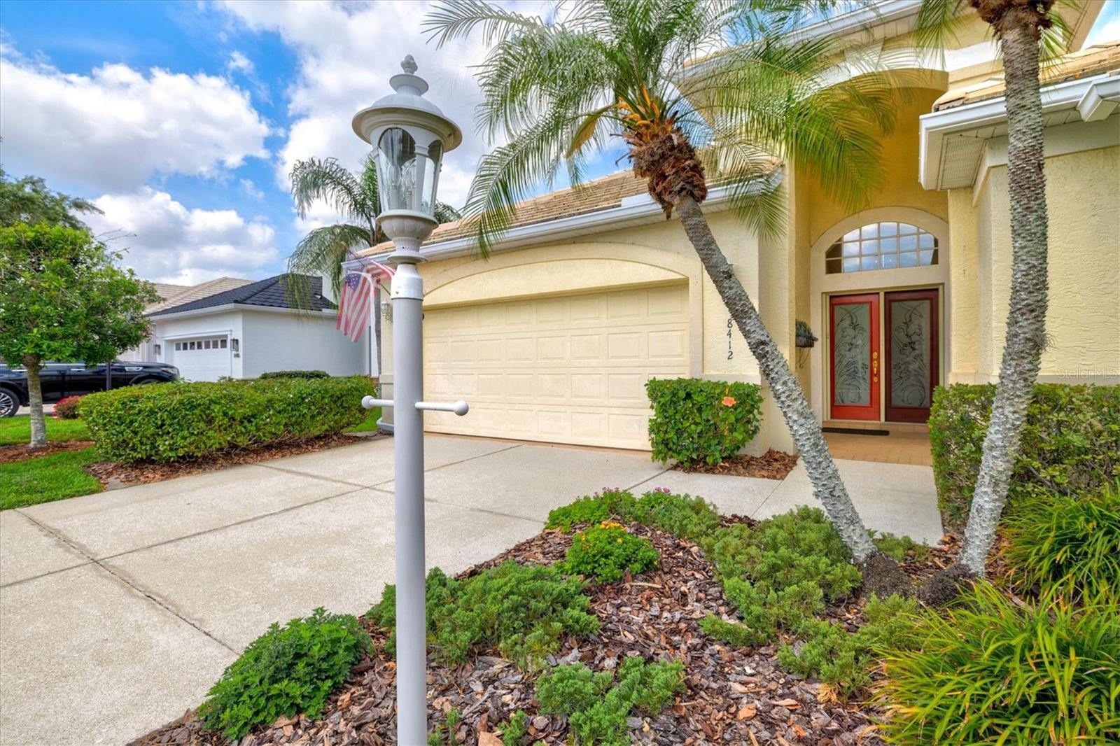 8412 WHISPERING WOODS COURT