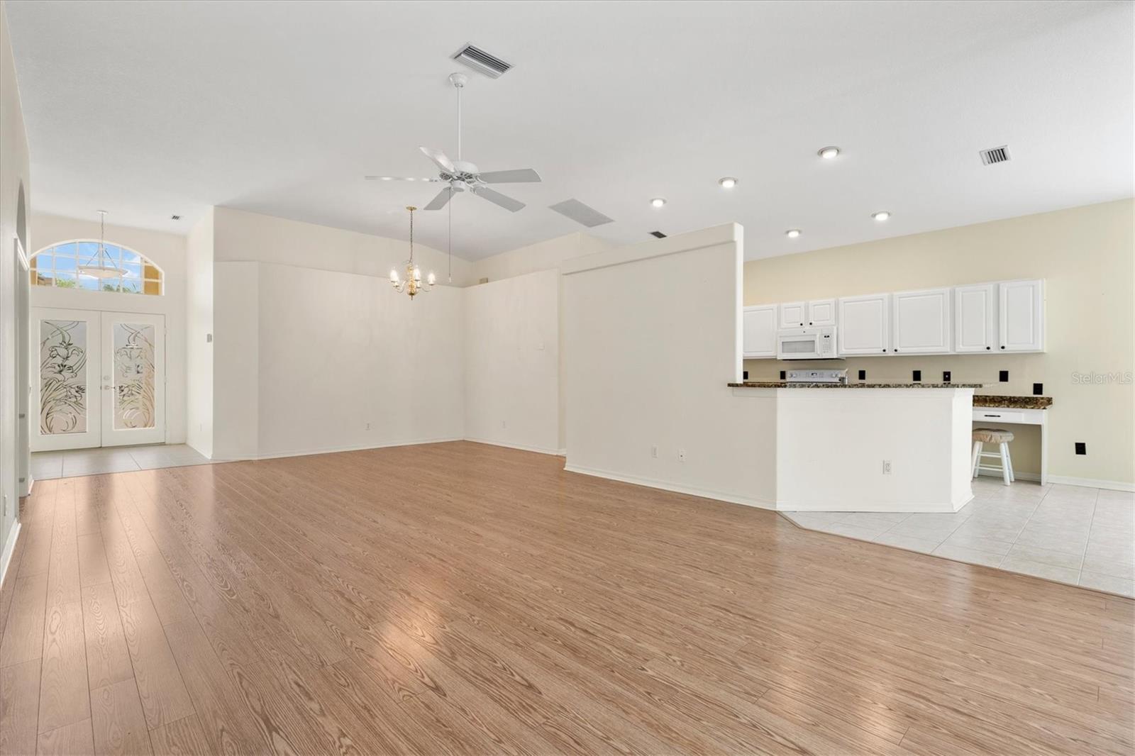 EDGEWATER VILLAGE SUBPHASE A UNIT 4B - Residential