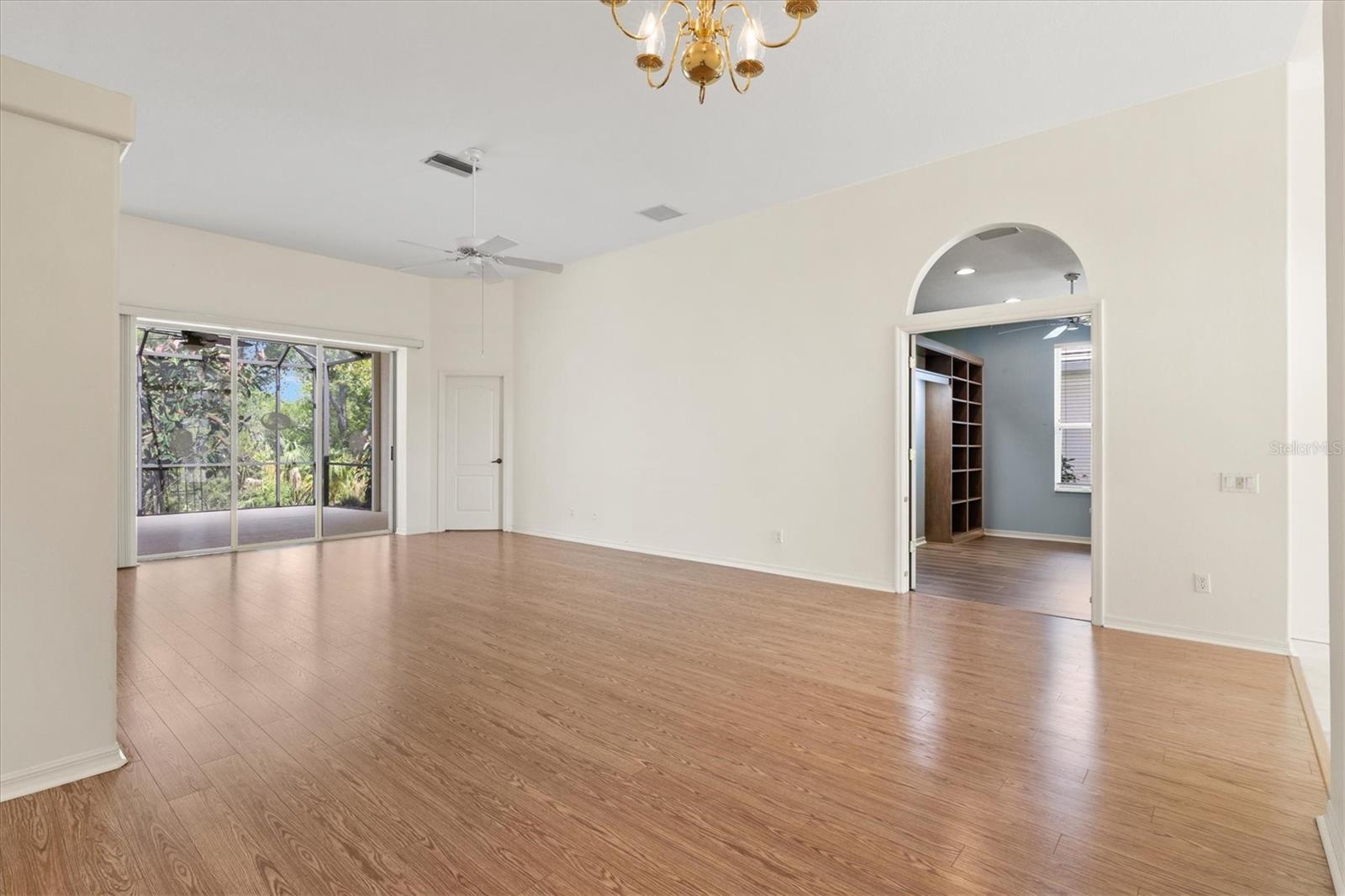 EDGEWATER VILLAGE SUBPHASE A UNIT 4B - Residential