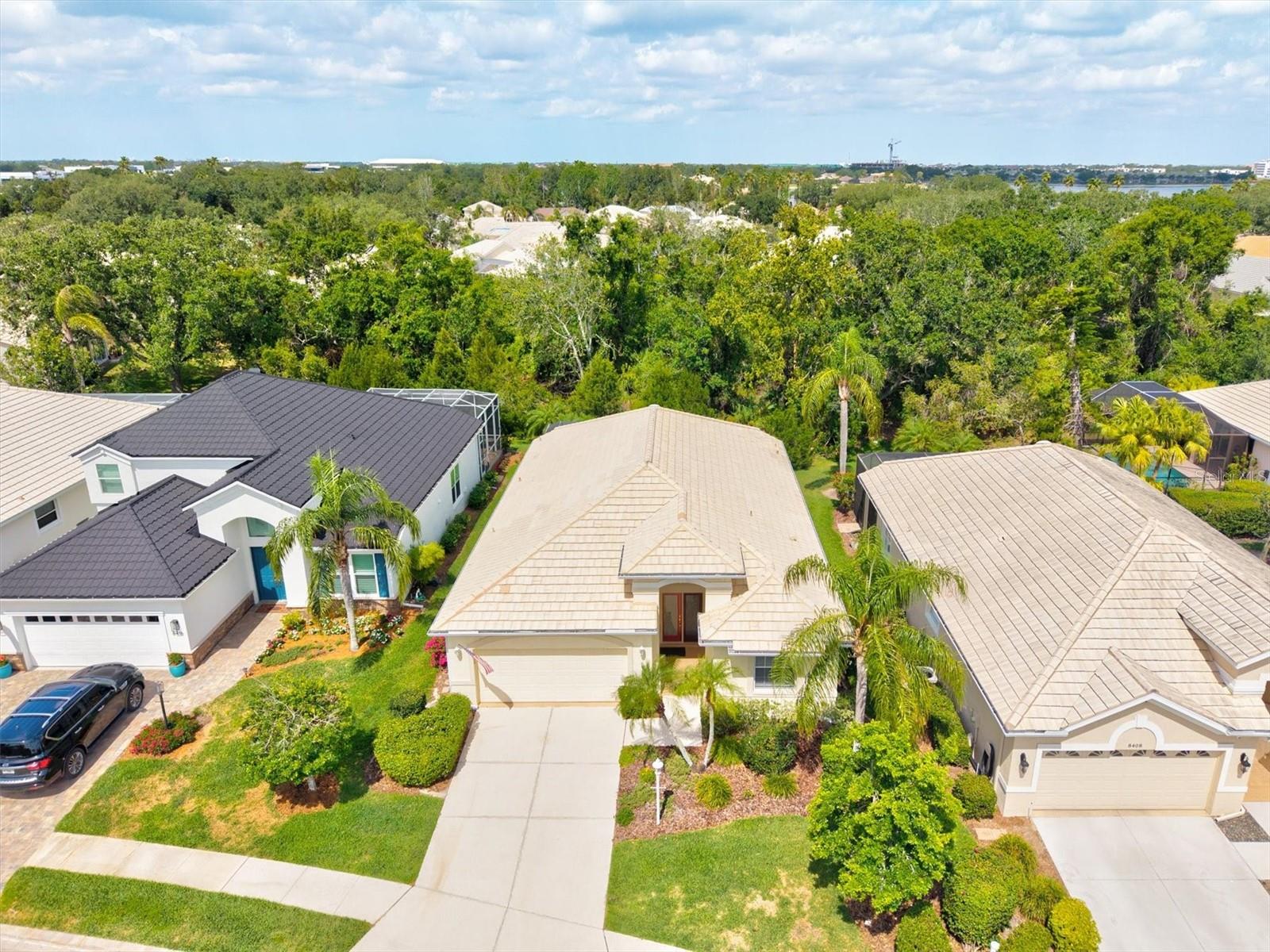8412 WHISPERING WOODS COURT