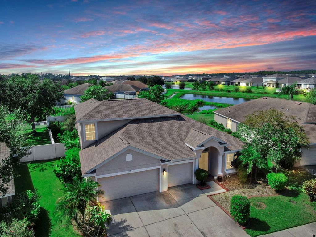 Photo of 6921 Runner Oak Drive, Wesley Chapel, FL 33545 (MLS # TB8428184)