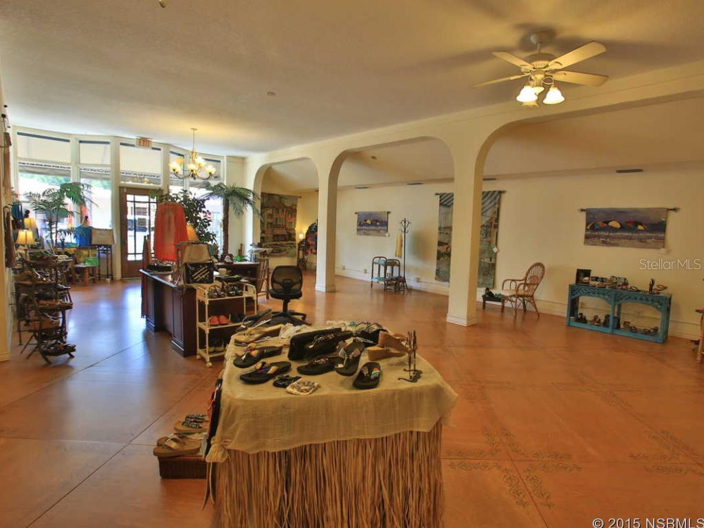 Lowds V New Smyrna - Commercial Sale