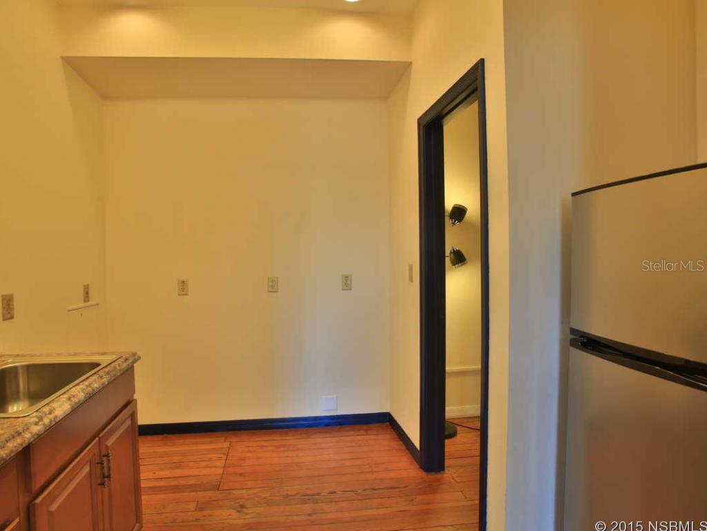 Lowds V New Smyrna - Commercial Sale