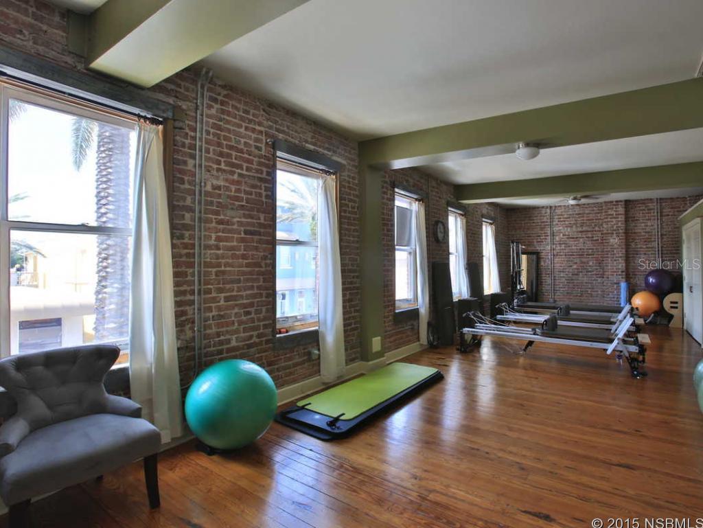 Lowds V New Smyrna - Commercial Sale