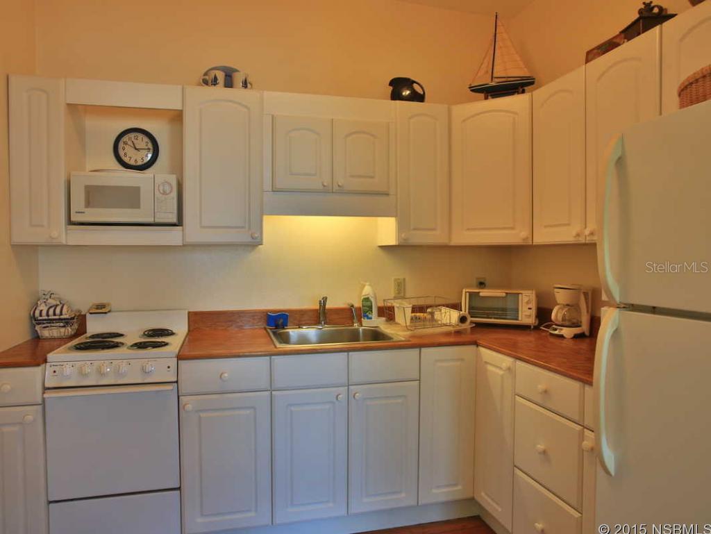 Lowds V New Smyrna - Commercial Sale