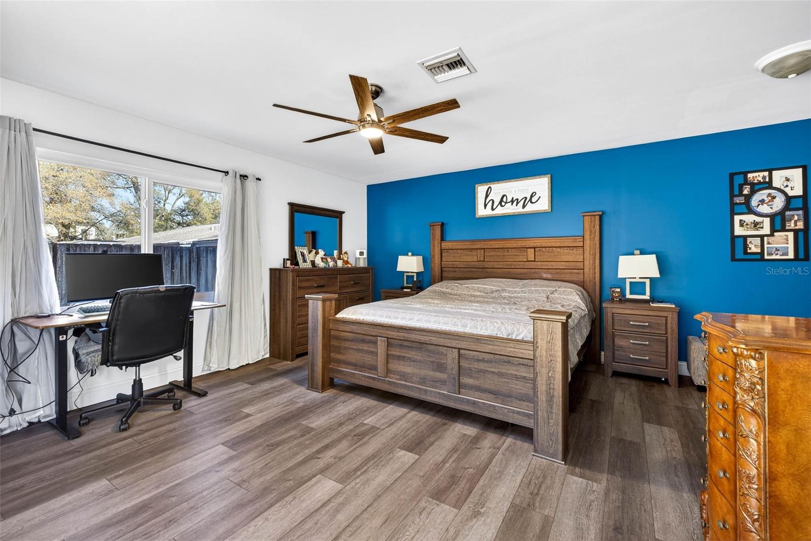 TAMPA'S NORTH SIDE COUNTRY CLUB AREA UNIT NO 3 LOT - Residential