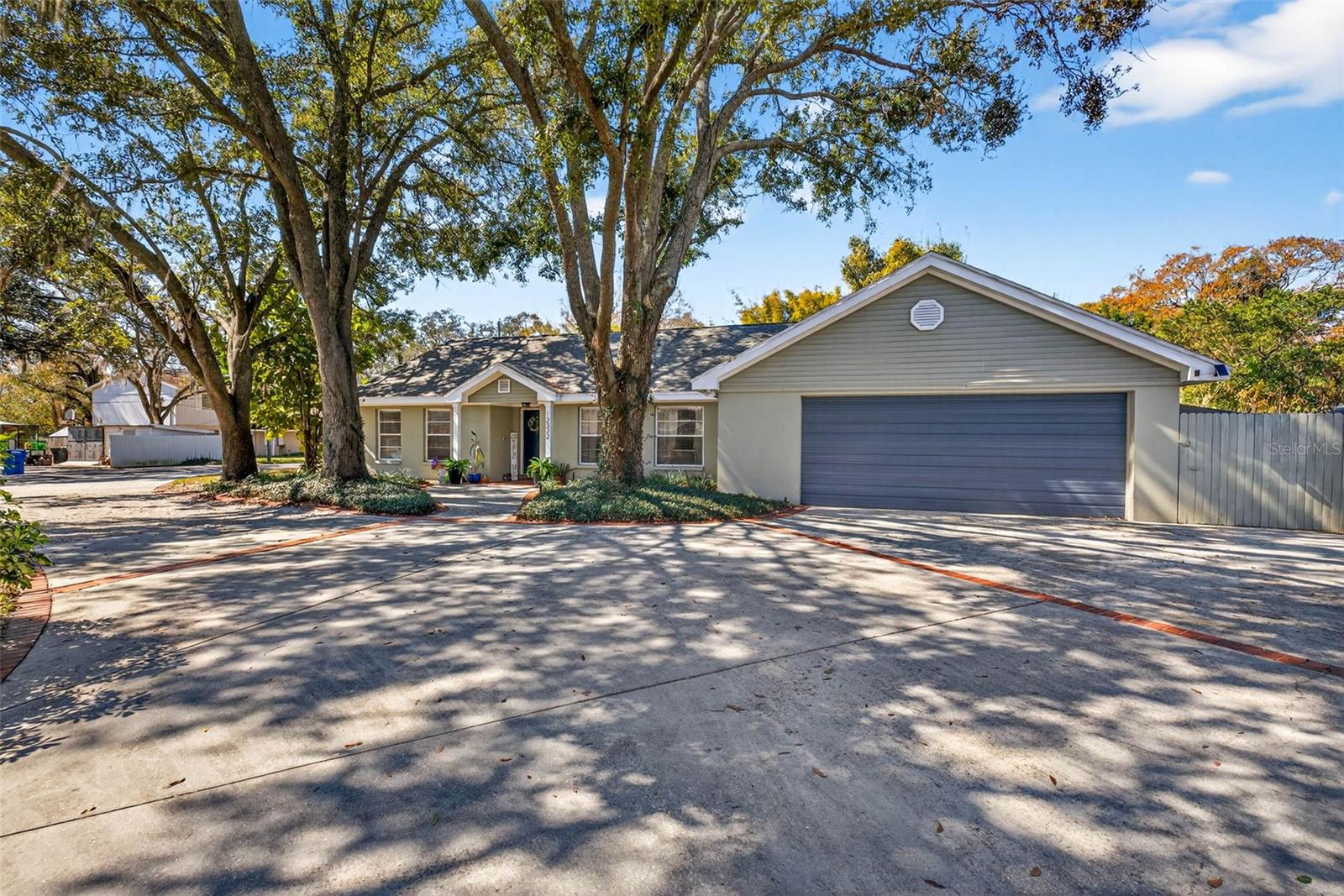 TAMPA'S NORTH SIDE COUNTRY CLUB AREA UNIT NO 3 LOT - Residential
