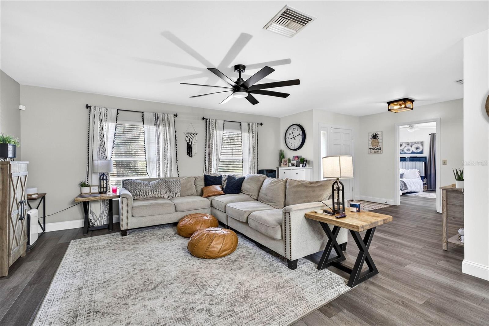 TAMPA'S NORTH SIDE COUNTRY CLUB AREA UNIT NO 3 LOT - Residential