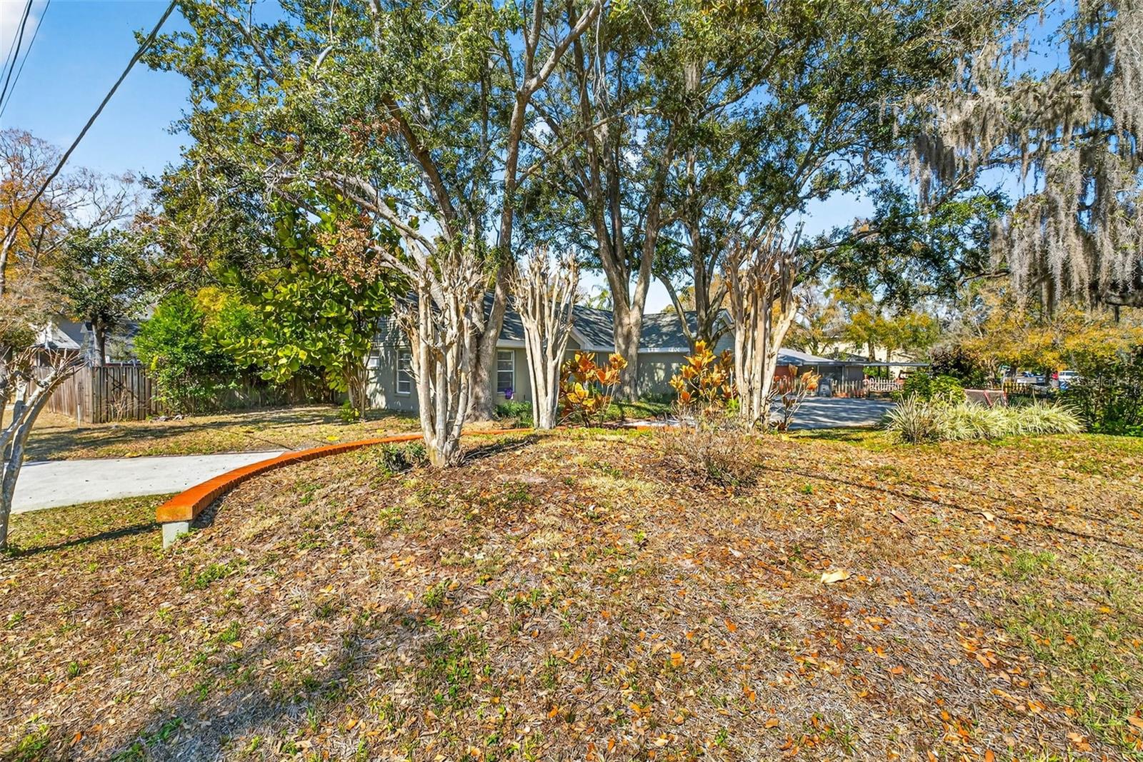 TAMPA'S NORTH SIDE COUNTRY CLUB AREA UNIT NO 3 LOT - Residential