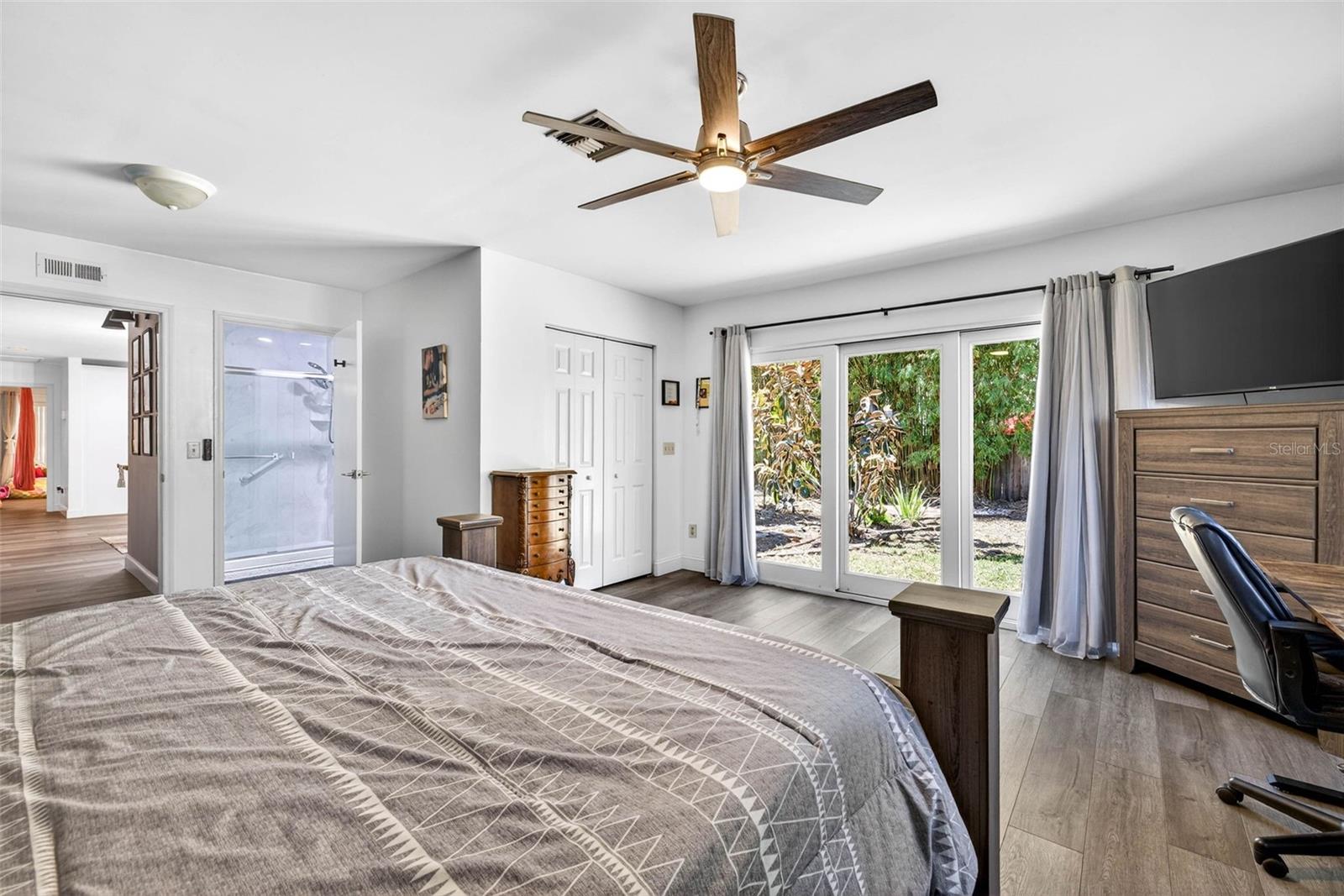 TAMPA'S NORTH SIDE COUNTRY CLUB AREA UNIT NO 3 LOT - Residential