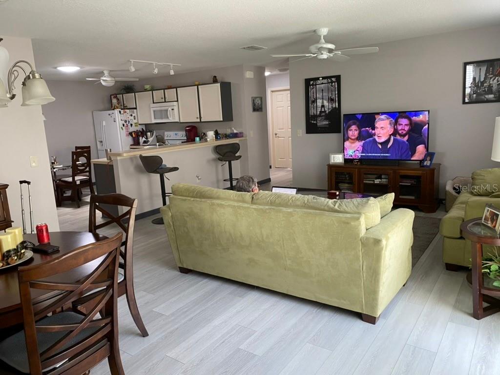 3374 CASTLEGATE COURT
