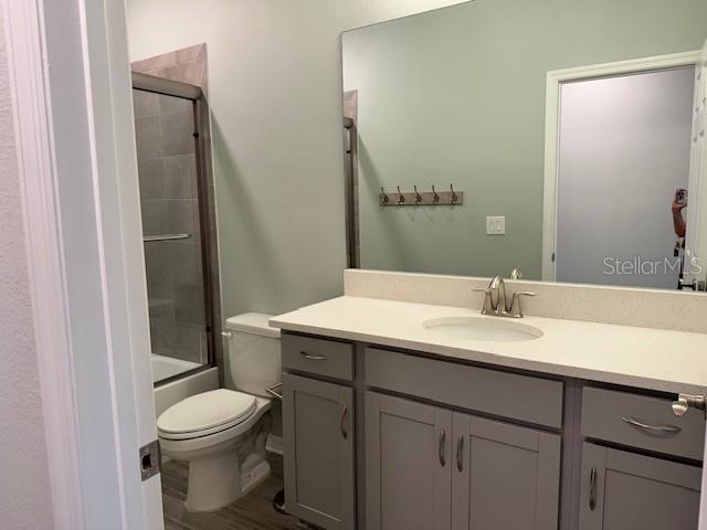 SIENNA PARK TOWNHOMES AT UNIVERSITY - Residential Lease