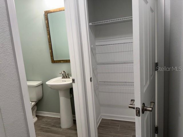 SIENNA PARK TOWNHOMES AT UNIVERSITY - Residential Lease