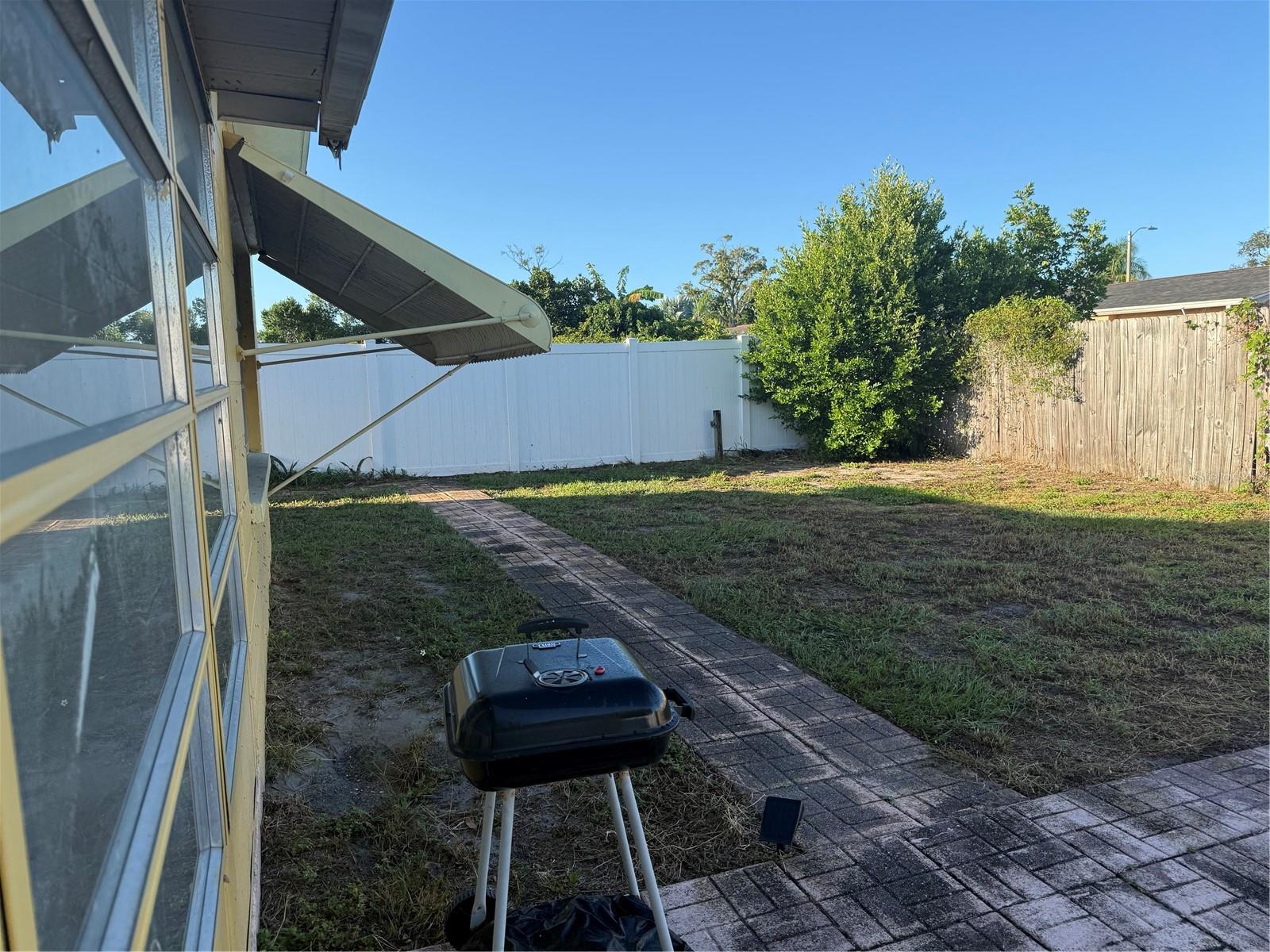 HOLIDAY LAKE ESTATES - Residential Lease