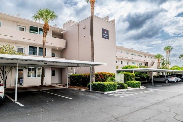 7401 BAY ISLAND DR S APT 237, SOUTH PASADENA, FL 33707 - Image ab07ba2e47f4d644ef502f2a3e29e173/1009873535