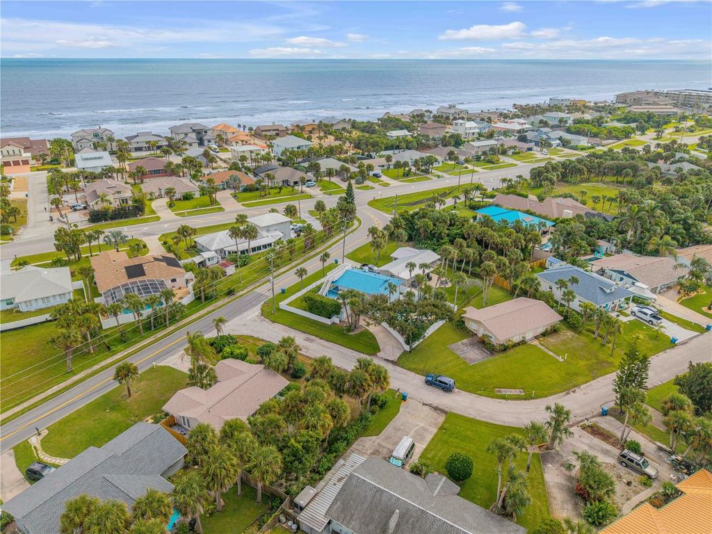 Photo of 4700 Saxon Drive, New Smyrna Beach, FL 32169 (MLS # NS1086269)