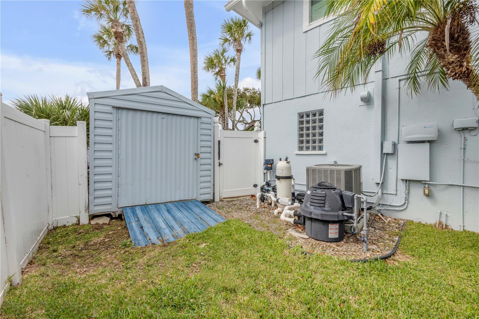 SILVER SANDS SEC C - Residential