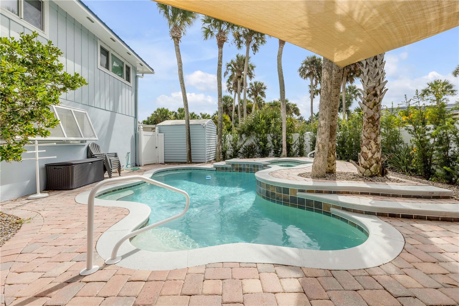 SILVER SANDS SEC C - Residential