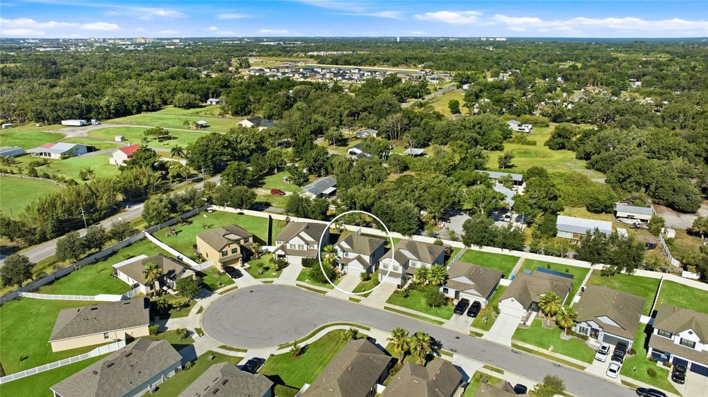 Photo of 4018 Lindever Lane, Palmetto, FL 34221 (MLS # A4692384)
